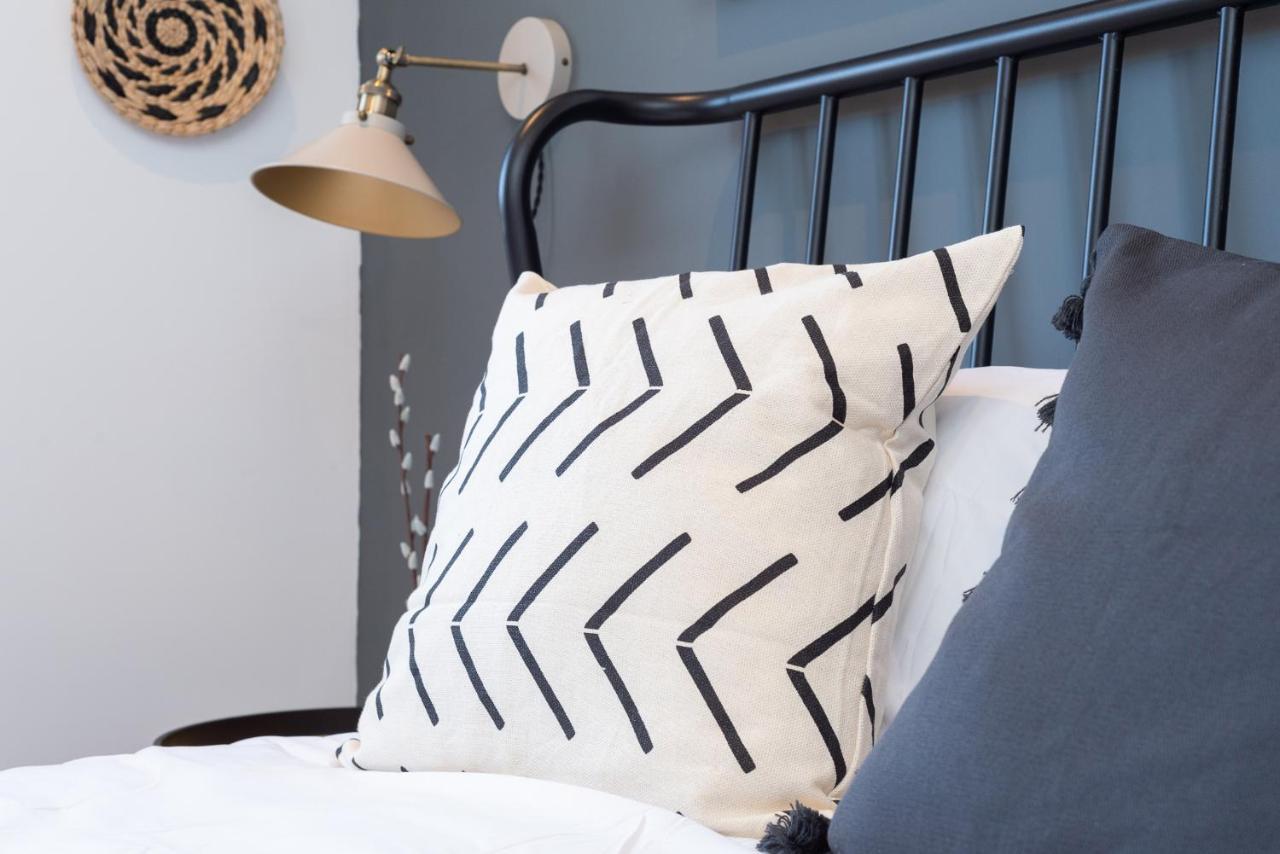 Stratford-Upon-Avon Luxury Snug With Free Parking Stratford-upon-Avon Exterior foto